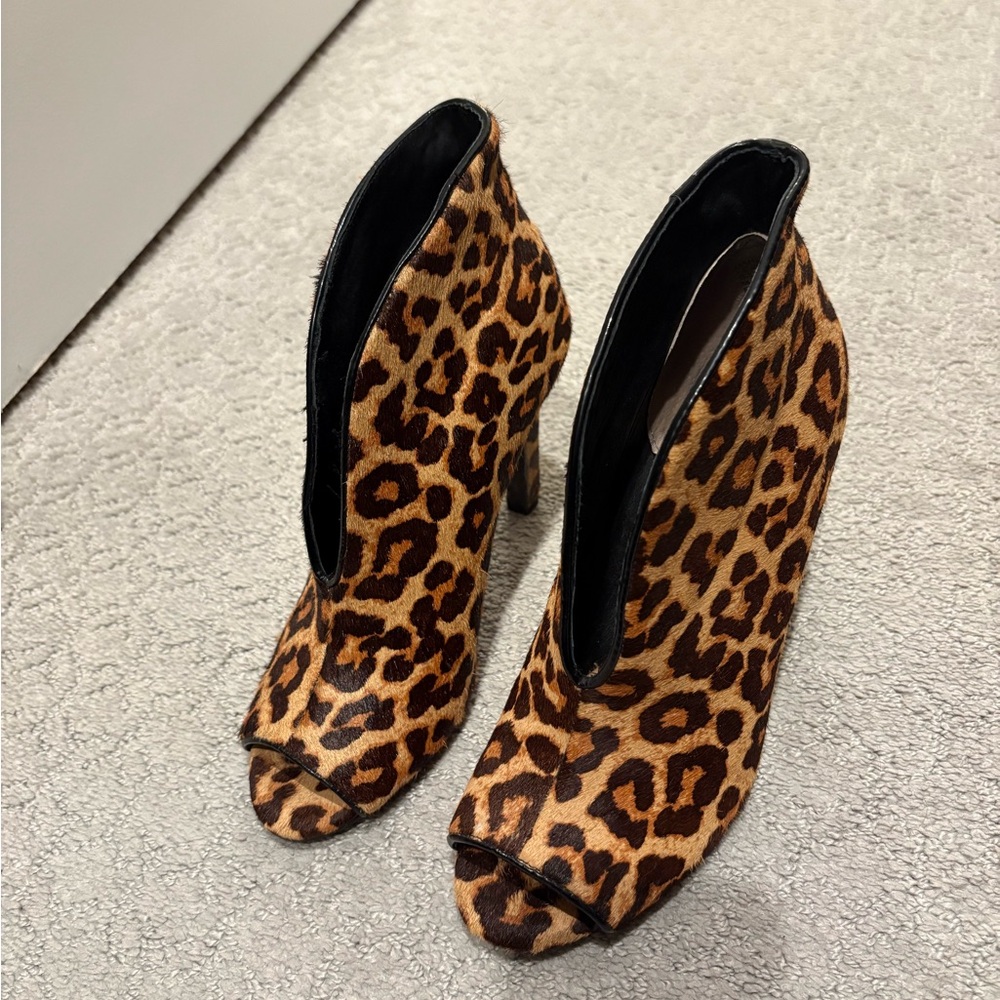 Leopard Print High Heel Ankle Boots - Picture 2 of 3